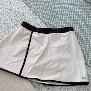 ALO Yoga White Mini Skort with Black Trim